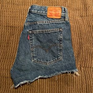 Levi’s shorts. Size 30